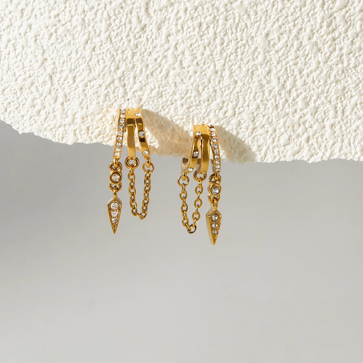 Seven Tide™ Triple Tide Hoops